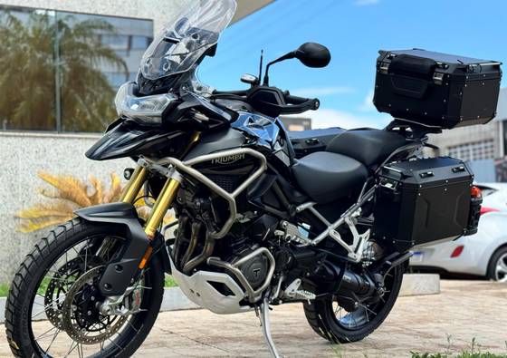 TRIUMPH TIGER 1200 RALLY PRO 